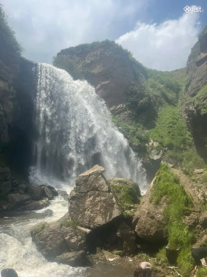 Ուղևորափոխադրում դեպի Թռչկան ջրվեժ Пассажирские перевозки к водопаду Трчкан Passenger Transportation to Trchka